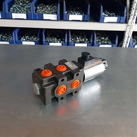Клапан SVV-90-G-24V, 90 l/min, stackable 24 V