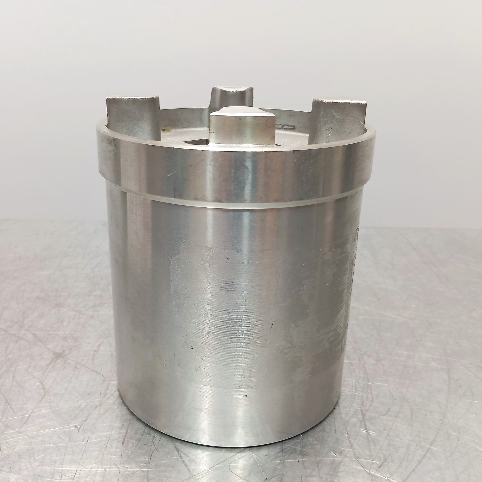 Полумуфта ND 143C