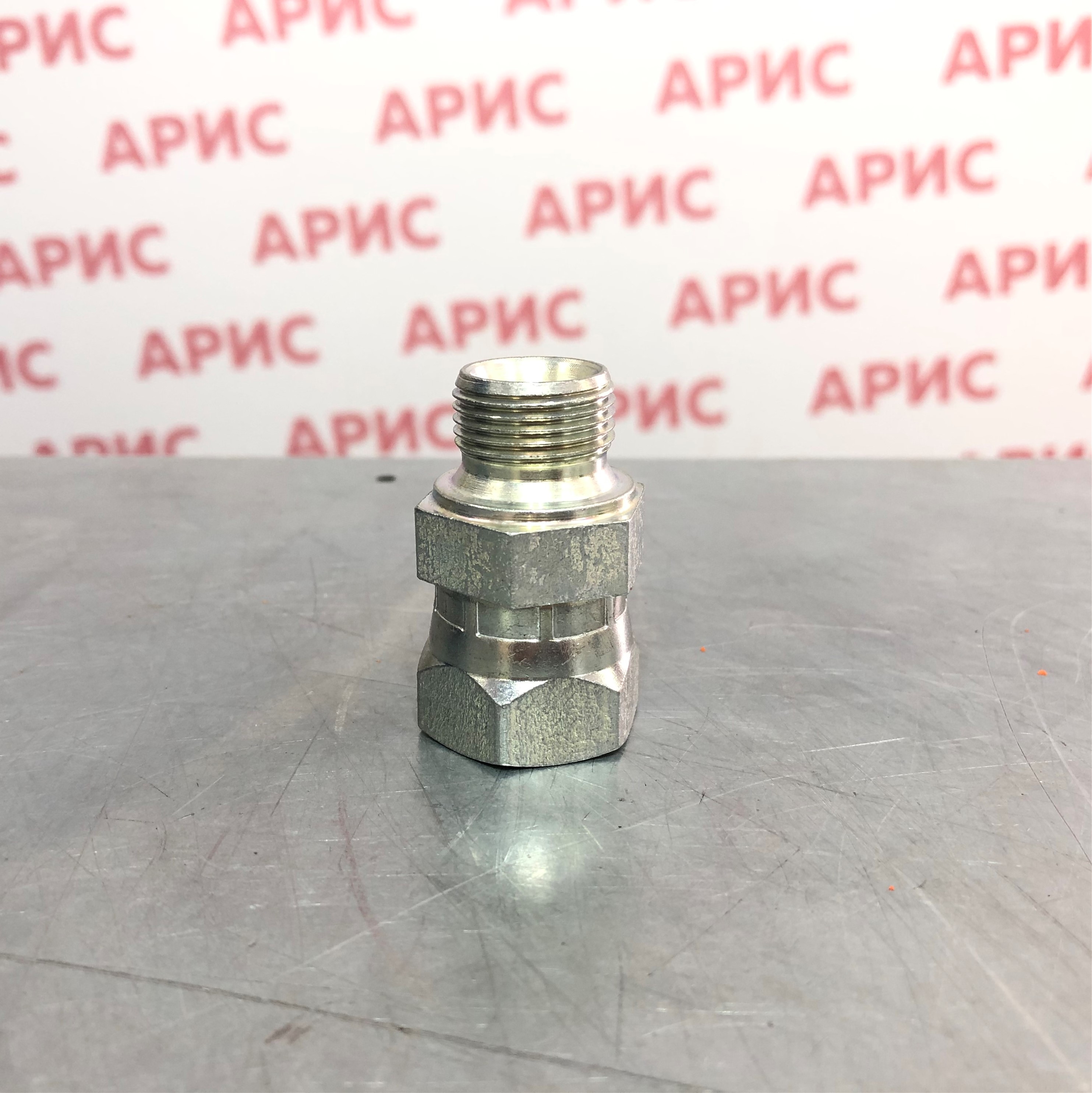 Адаптер DKM Ш/Г 20х1,5-20х1,5 S-27